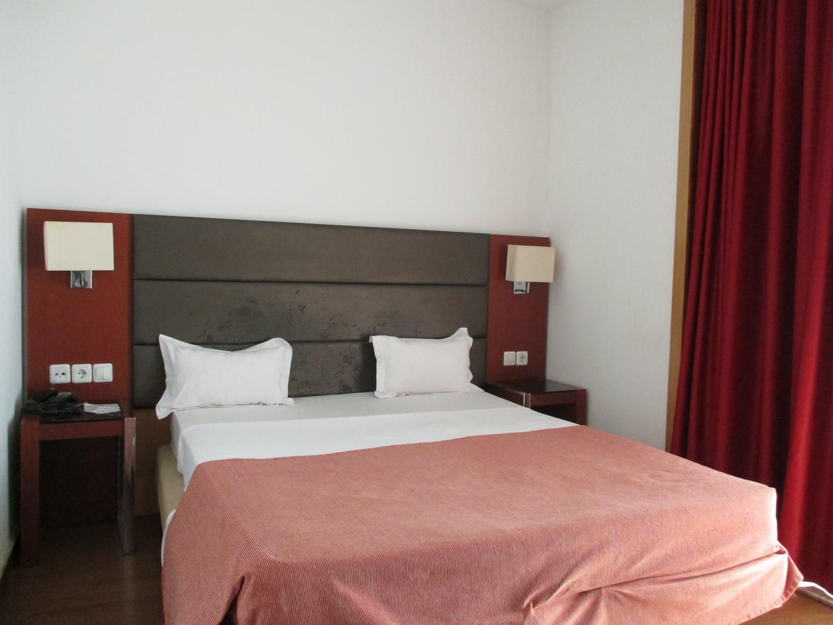 Hotel Restinga Lobito ภายนอก รูปภาพ